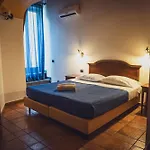 Capomulini Dimora Storica Hotel
