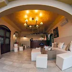 Capomulini Dimora Storica Hotel 3*