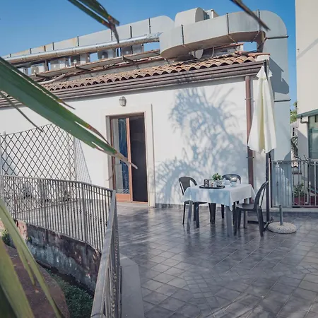 Capomulini Dimora Storica Hotel 3*