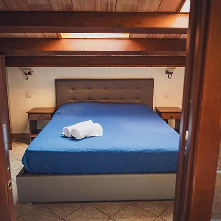 Dimora Storica 4* Capomulini