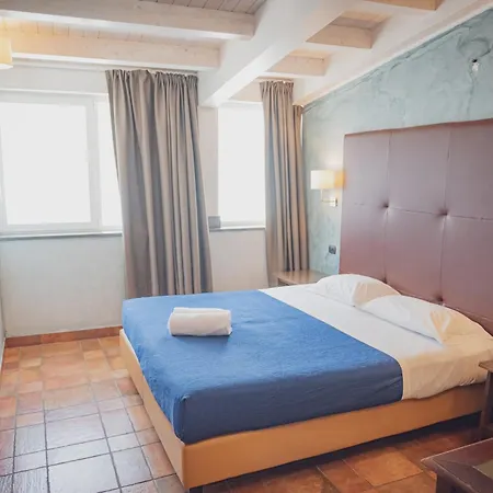 Capomulini Dimora Storica Hotel