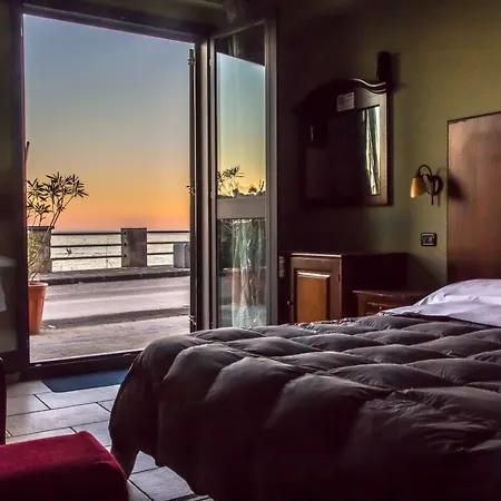Hotel Capomulini Dimora Storica Acireale